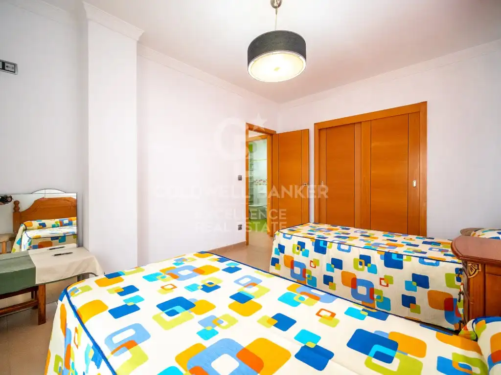 Exterior view of Houses for sale in Oliva  with Air Conditioner, Terrace and Swimming Pool