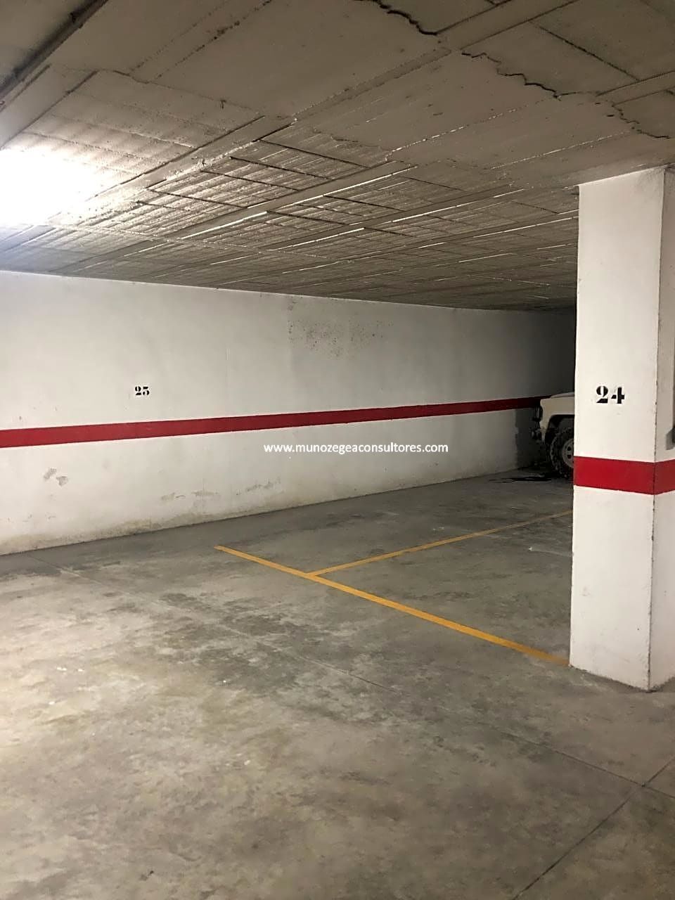 Aparcament de Garatge de lloguer en Lucena