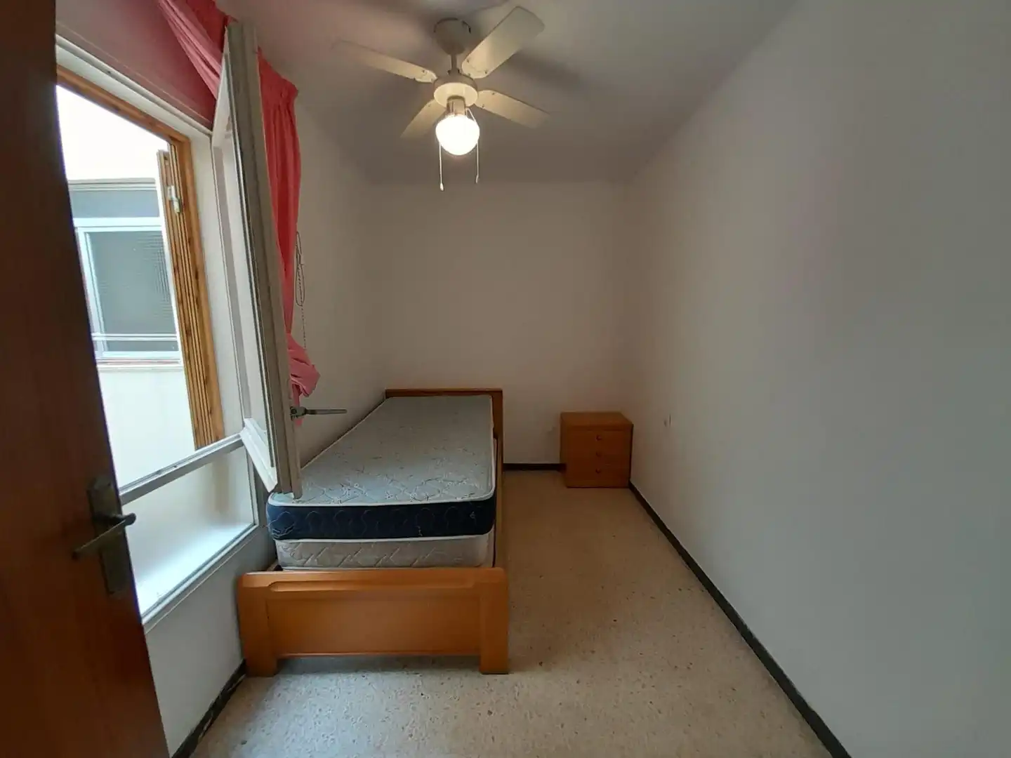 Bedroom of Flat for sale in Canet de Mar  with Heating and Terrace