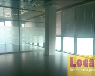 Building for sale in  Zaragoza Capital