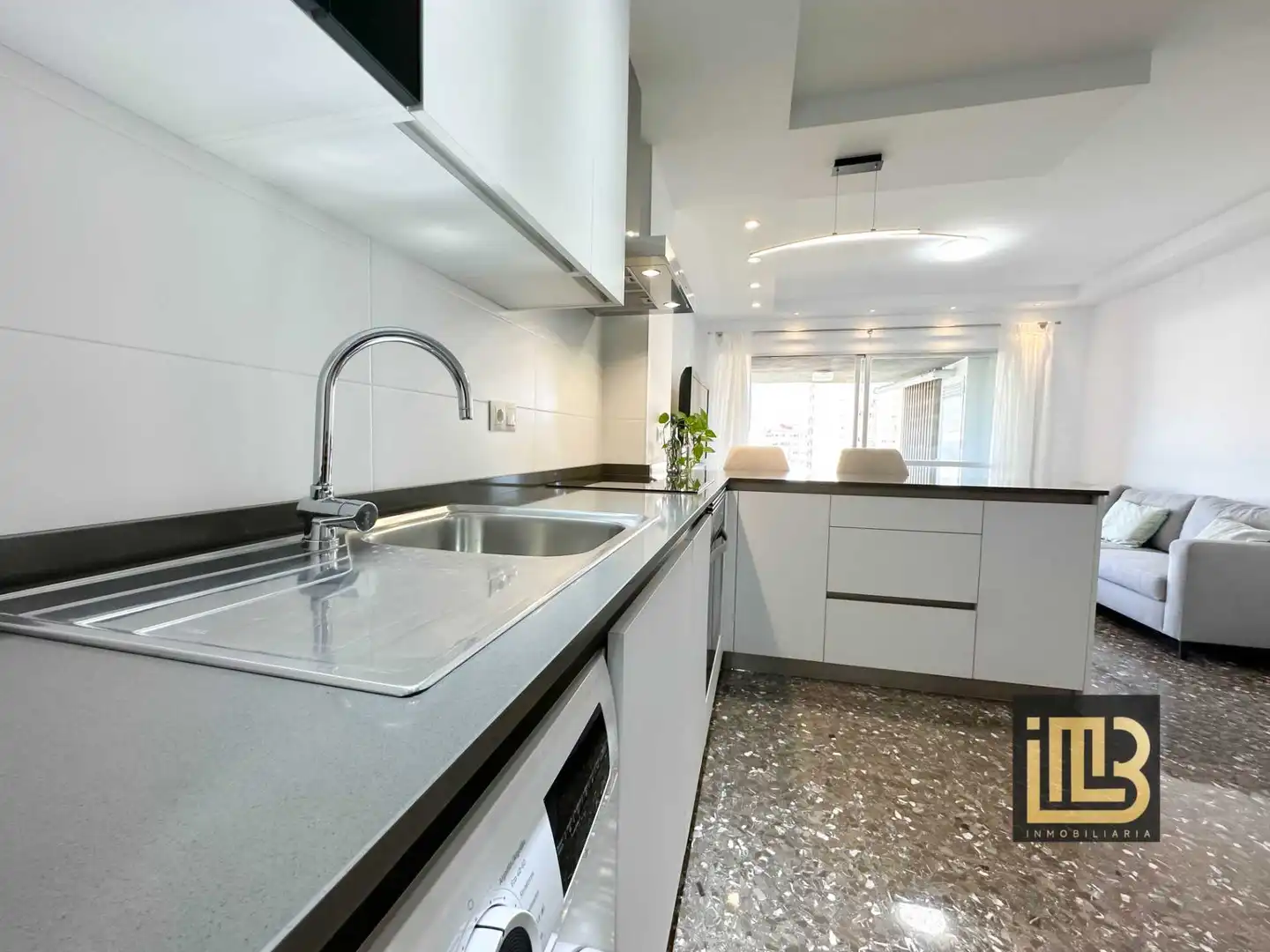 Cocina de Piso de alquiler en Málaga con Aire acondicionado, Trastero y Amueblado