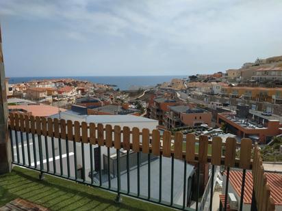 Vista exterior de Casa o xalet en venda en Mogán amb Terrassa i Moblat