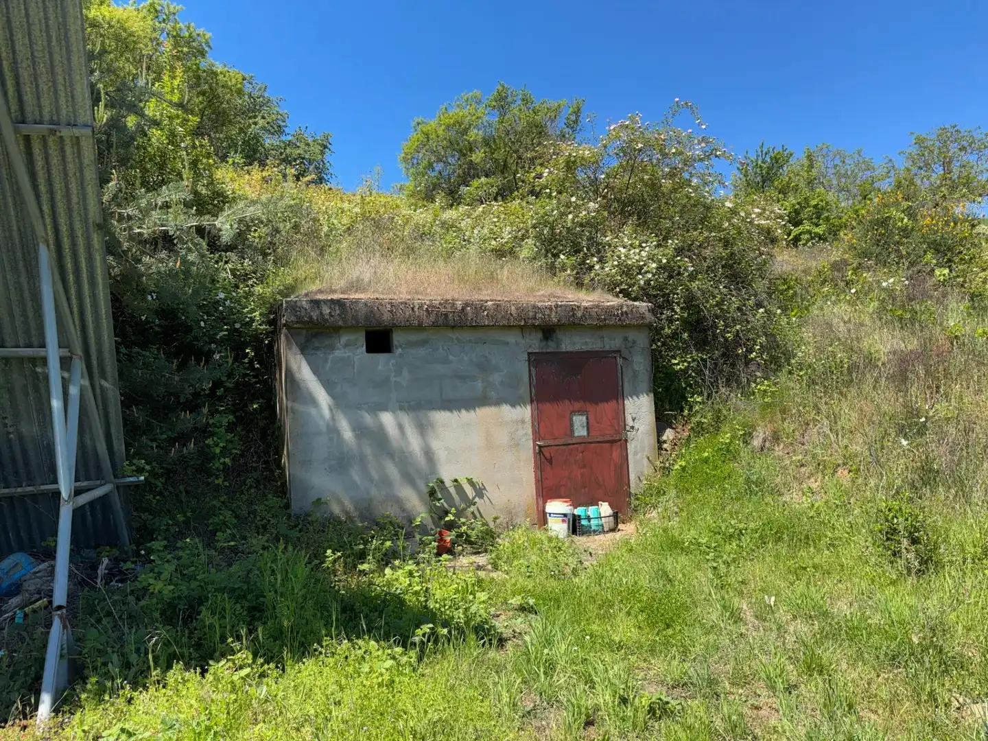 Vista exterior de Casa o chalet en venta en Ponferrada con Jardín privado y Piscina