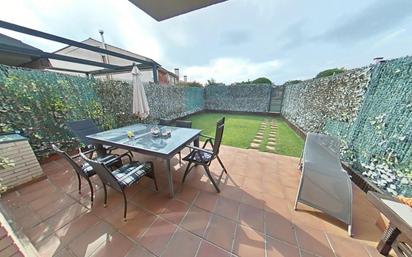 Garden of Single-family semi-detached for sale in Cambrils  with Air Conditioner, Terrace and Balcony
