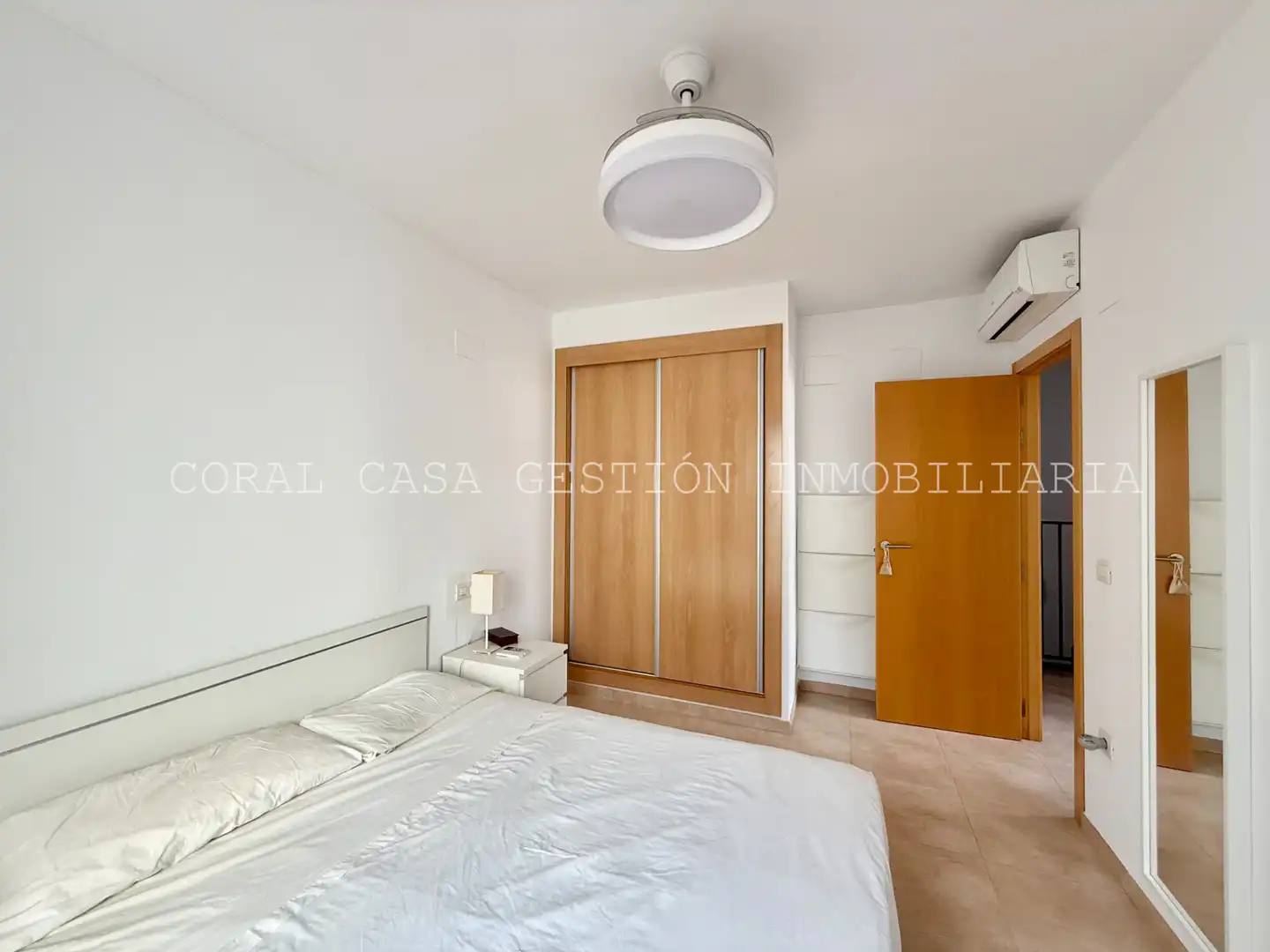 Dormitori de Àtic de lloguer en Chilches / Xilxes amb Aire condicionat, Terrassa i Traster
