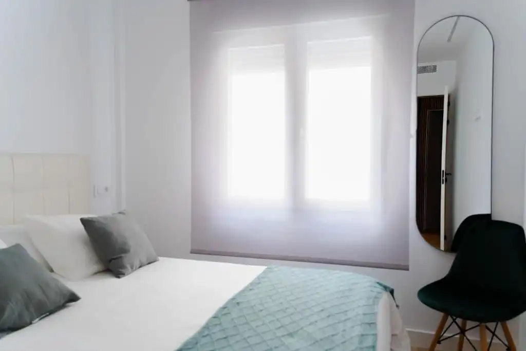 Schlafzimmer von Wohnung zur Miete in Centro