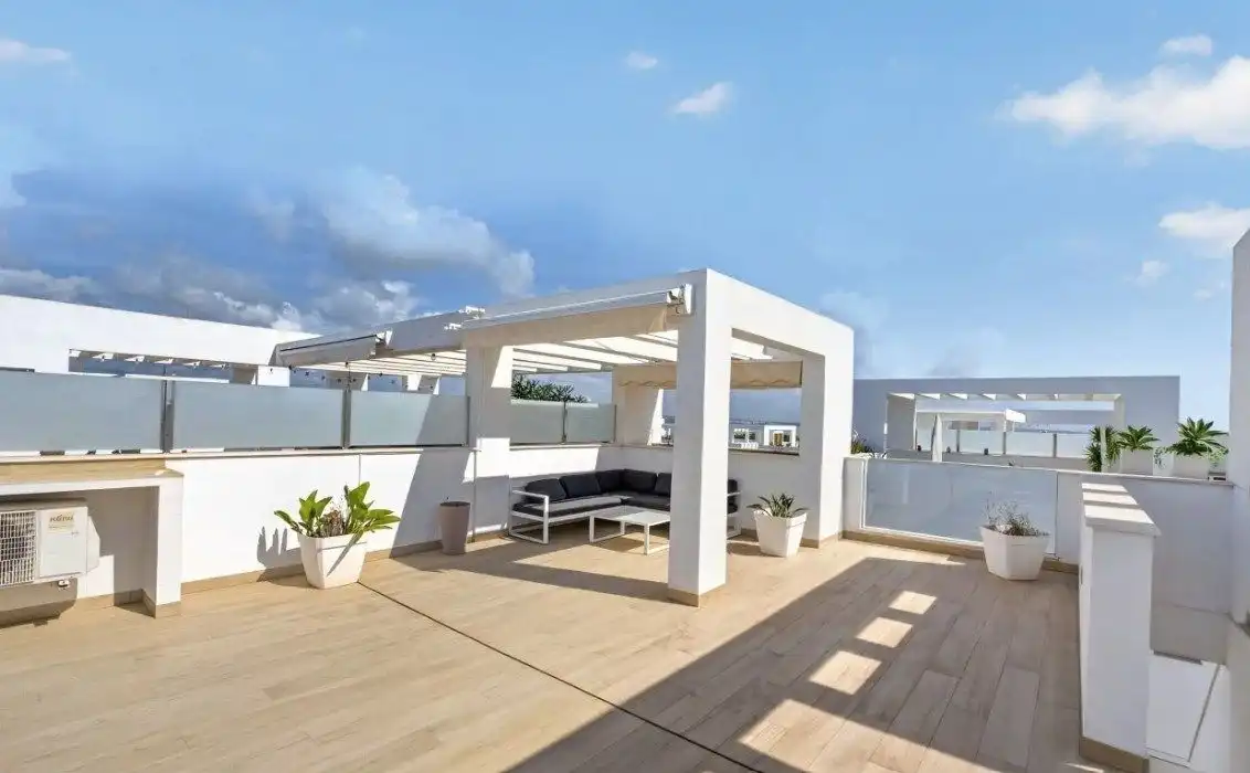 Penthouse mit Pool zum Verkauf in Zona Carrefour - Urbanizaciones