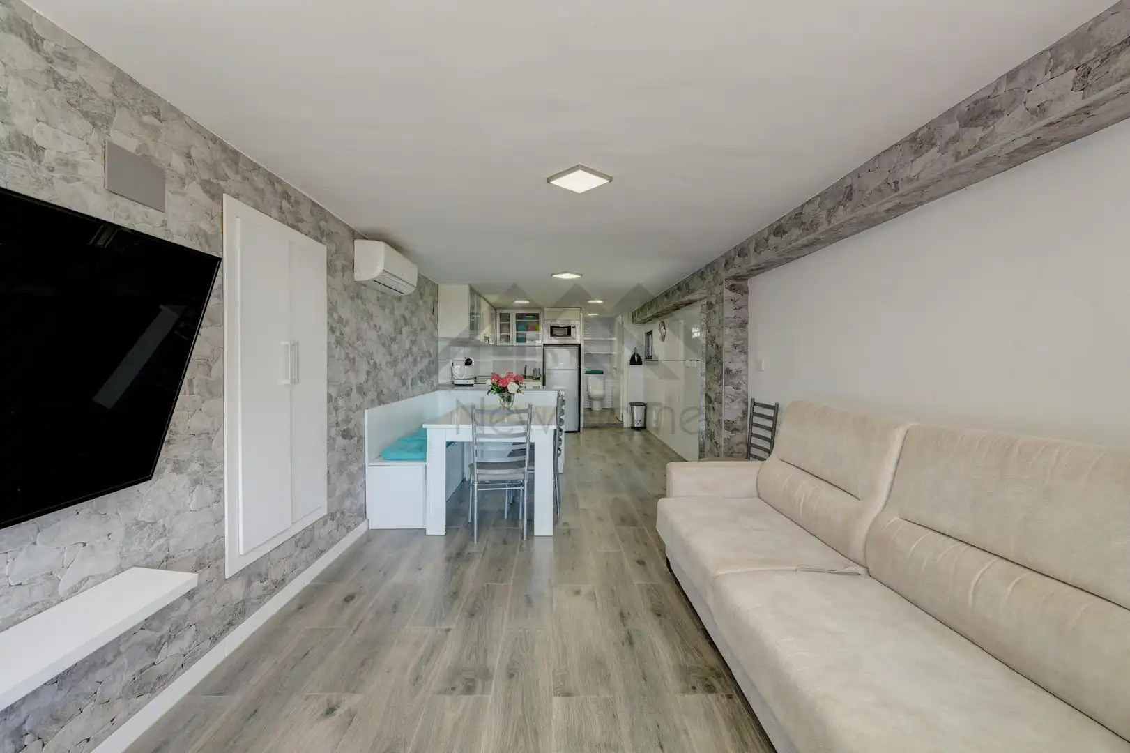 Houses for sale in La Pobla de Vallbona  with Air Conditioner, Heating and Private garden