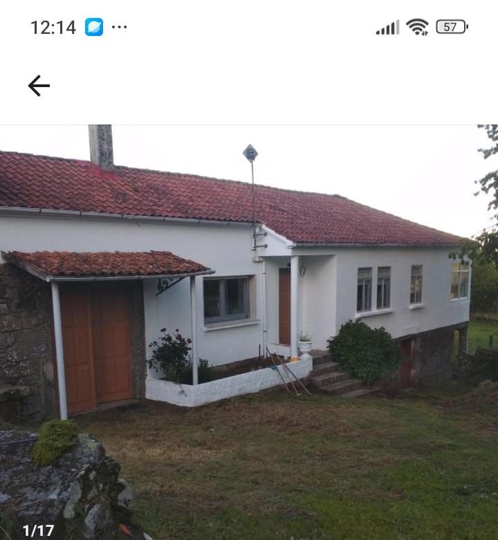 Vista exterior de Casa o xalet en venda en Carballedo amb Calefacció, Jardí privat i Terrassa