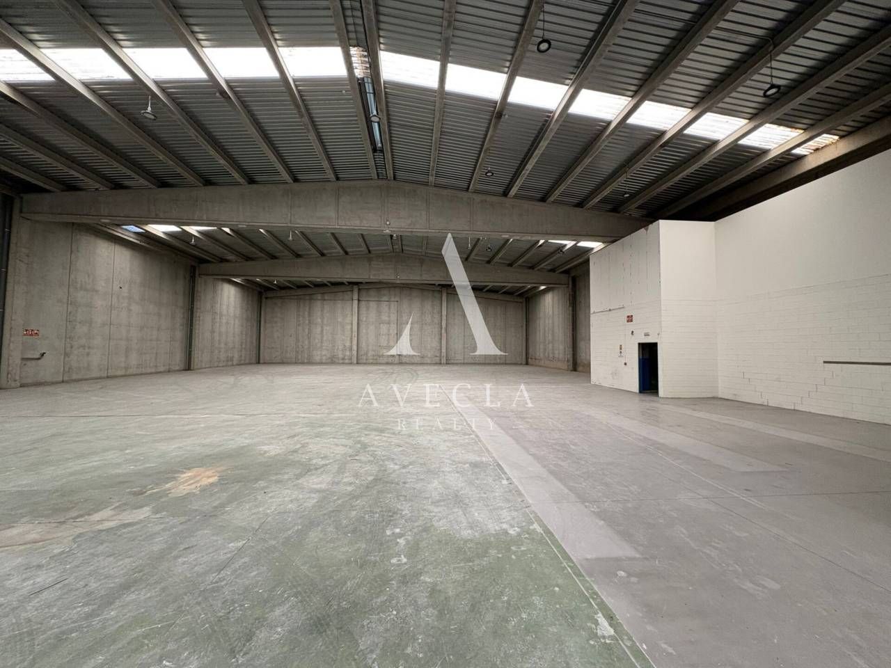 Nave industrial de alquiler en Sabadell