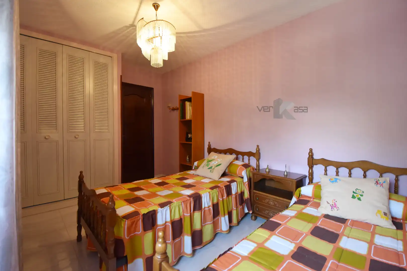 Habitación de Piso en venta en Pinto con Calefacción, Terraza y Piscina comunitaria