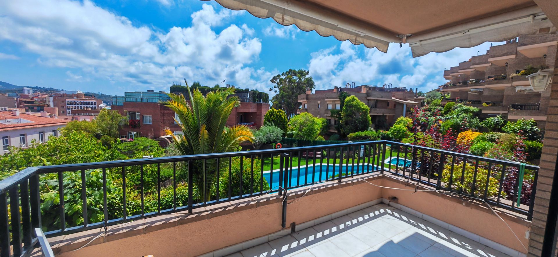Jardín de Piso en venta en Lloret de Mar con Aire acondicionado, Trastero y Amueblado