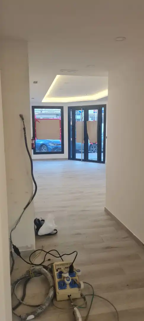 Local comercial en alquiler en Calle Isaac Peral, imagen 6