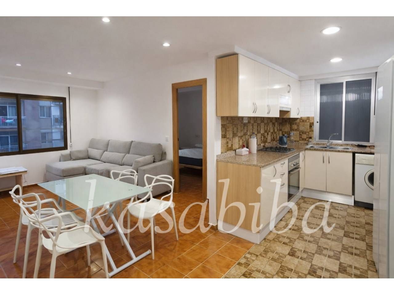 Cocina de Piso de alquiler en  Valencia Capital con Aire acondicionado, Calefacción y Amueblado