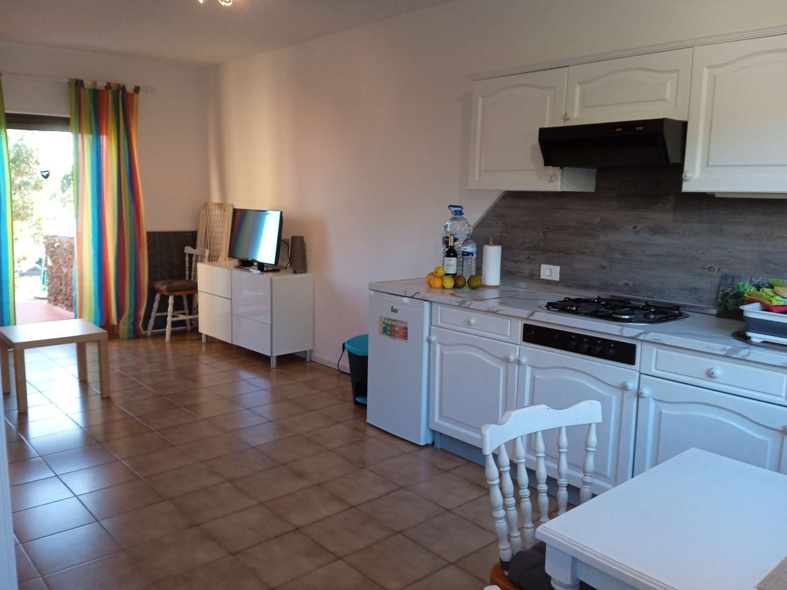 Cuina de Estudi per a compartir en Arona amb Aire condicionat, Calefacció i Terrassa