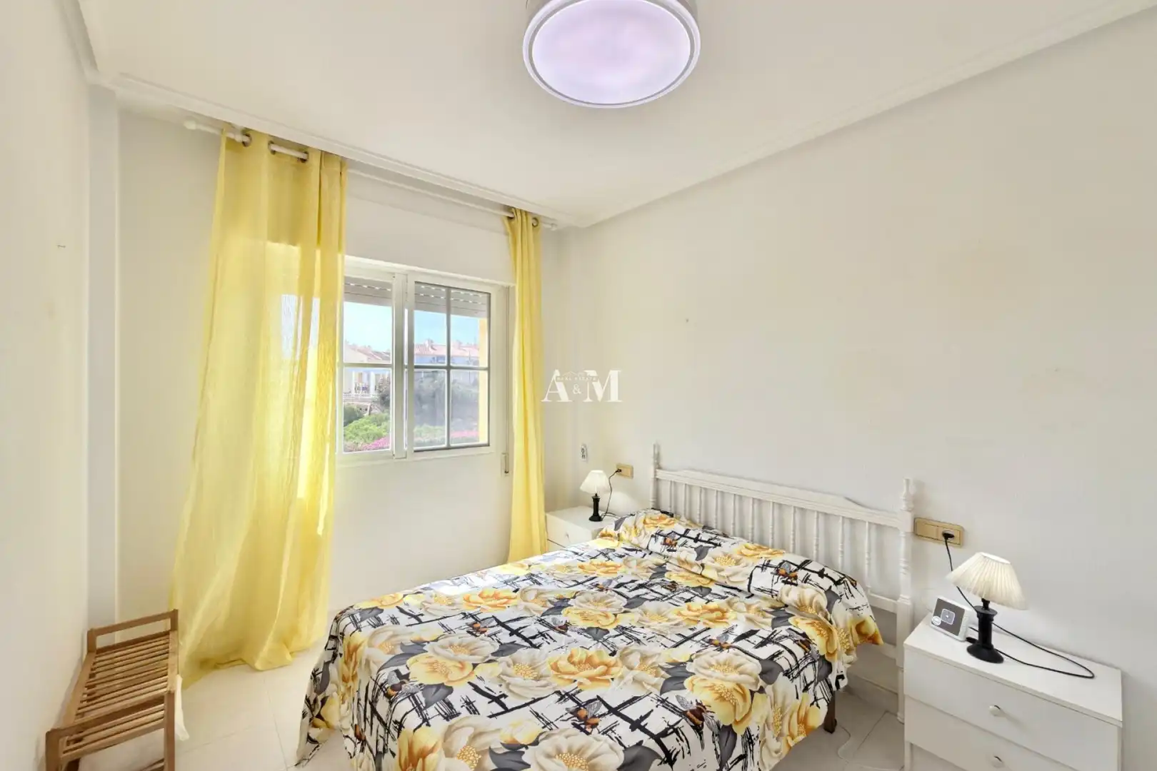 Bedroom of Flat for rent in Torrevieja  with Air Conditioner, Heating and Terrace