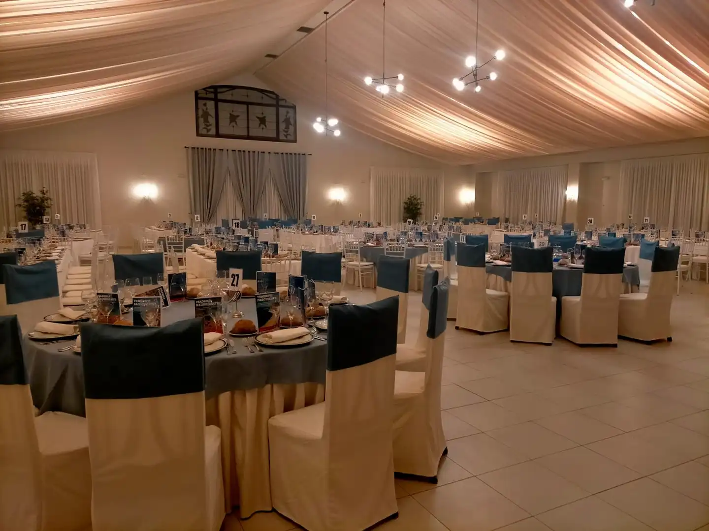 Comedor de Residencial en venta en A Merca  