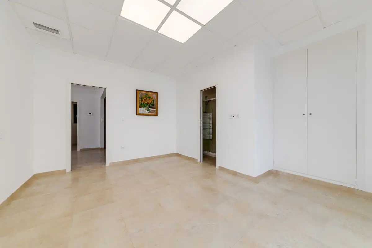 Villa con piscina in vendita a Playa de los Locos, imagen 20