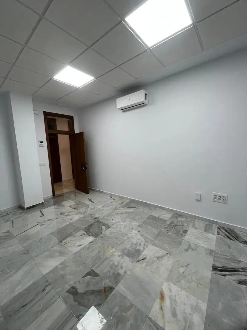Oficina de lloguer a Calle HORMAZA, imagen 5