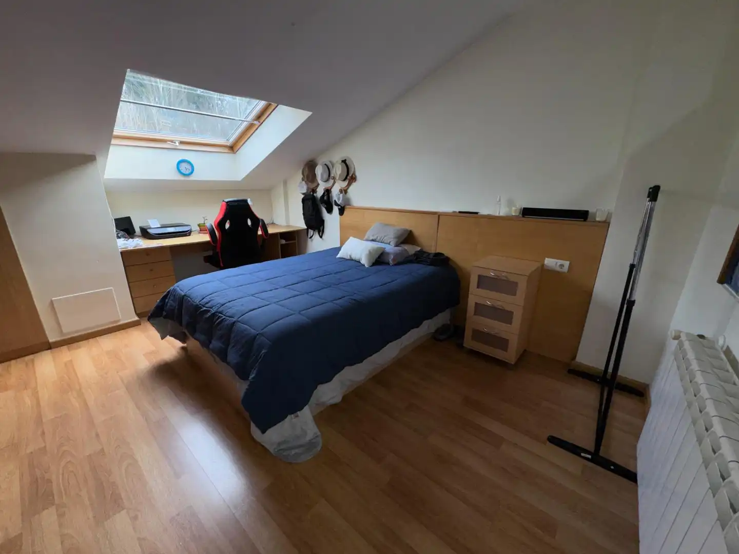 Dormitori de Apartament en venda en Ponferrada amb Calefacció, Terrassa i Traster