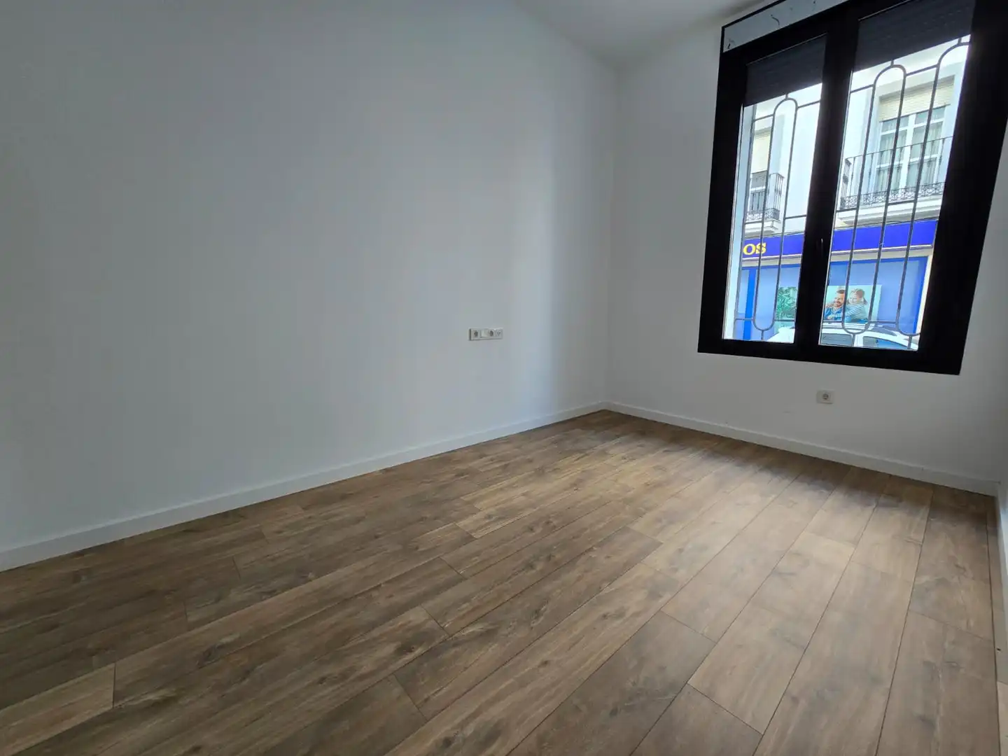 Apartamento con ascensor en venta en Plaza de la Constitución, imagen 4