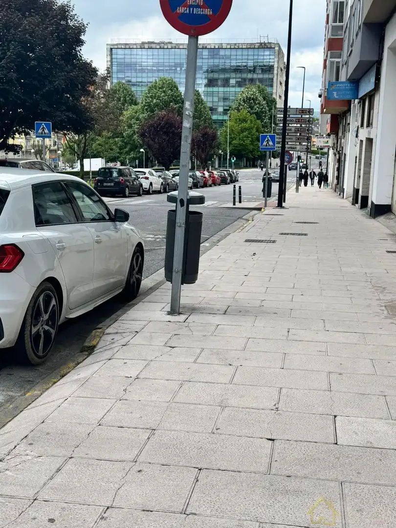Vista exterior de Piso en venta en Lugo con Calefacción, Parquet y Terraza