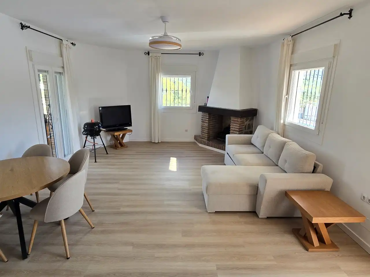 Casa amb piscina en venda a Alcaucín, imagen 13