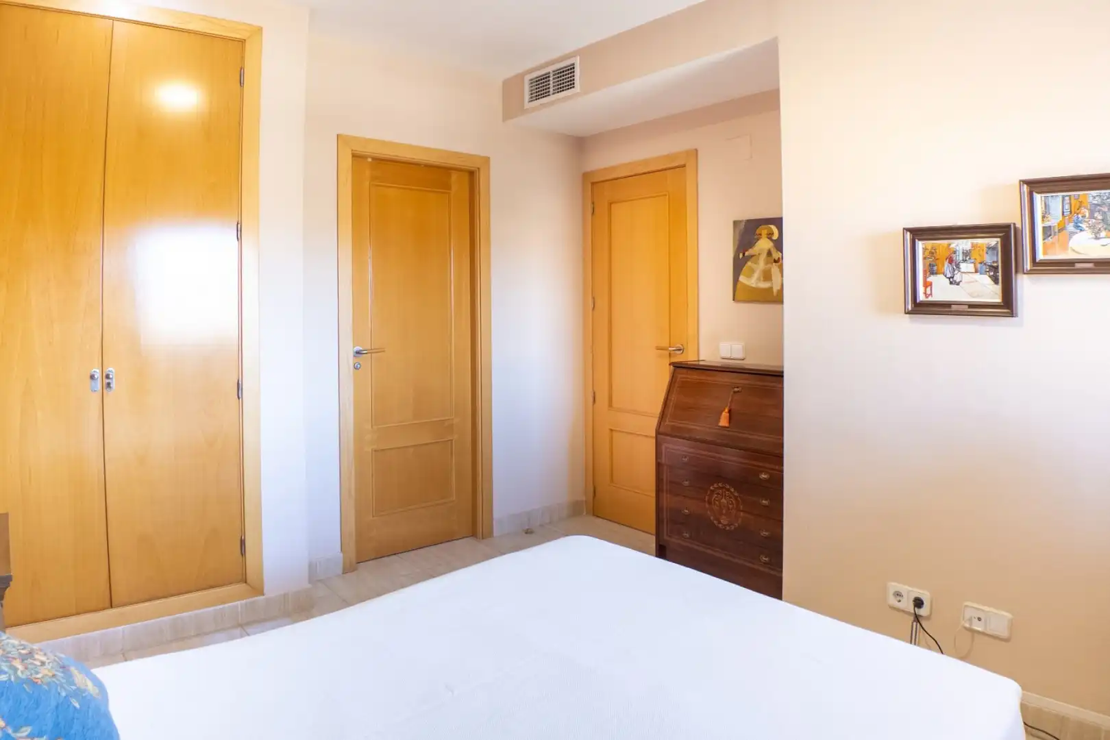Schlafzimmer von Wohnung zum Verkauf in Villajoyosa / La Vila Joiosa mit Klimaanlage, Heizung und Privatgarten