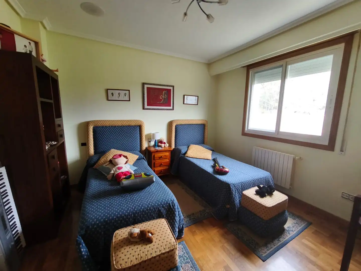 Bedroom of Houses for sale in Toén  with Heating, Private garden and Parquet flooring