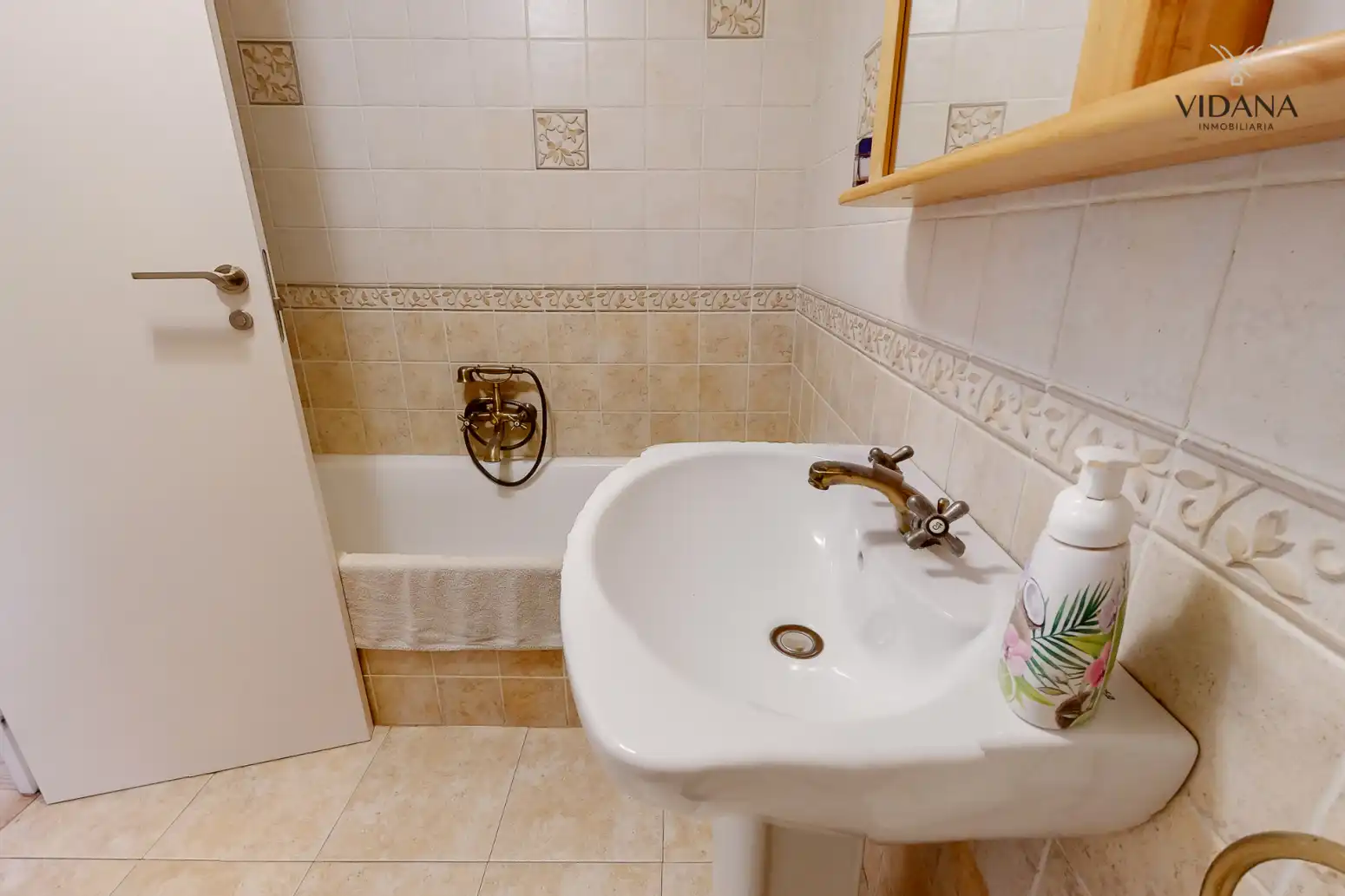 Piso en venta en PLAZA DE LOS FUEROS, Barañáin / Barañain