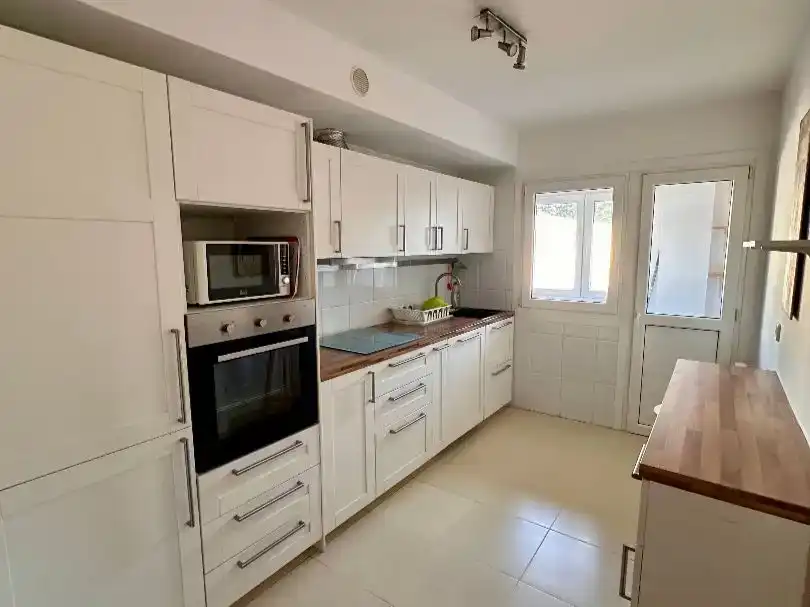 Cocina de Piso en venta en Narón con Balcón