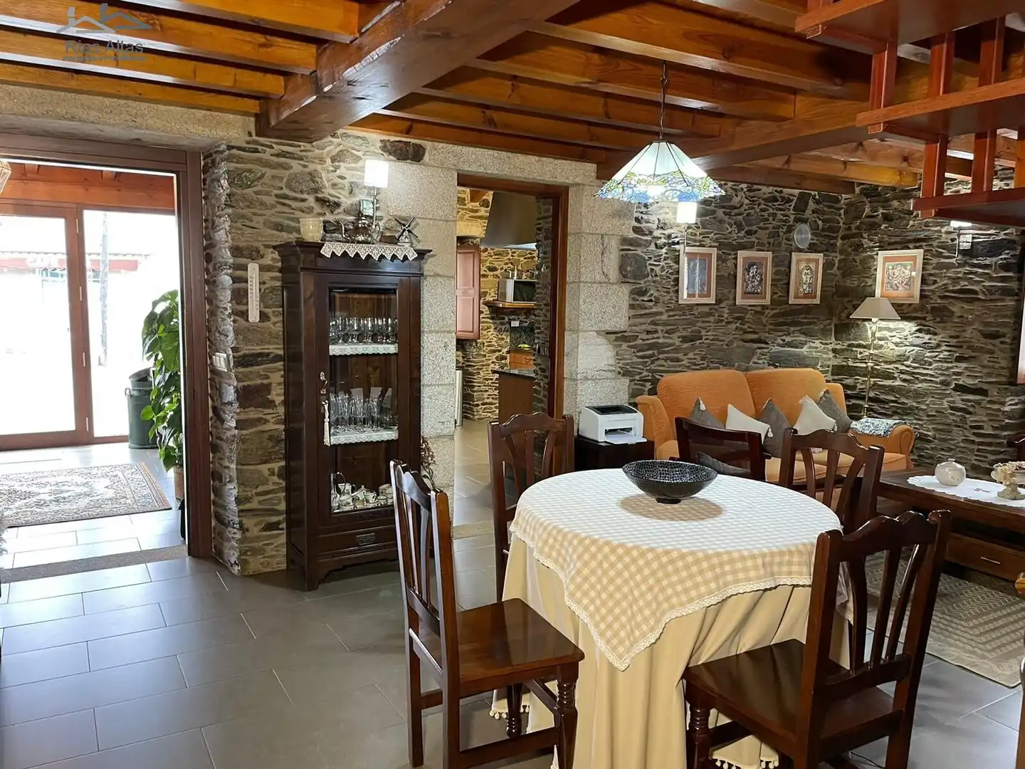 Comedor de Casa o chalet en venta en Ordes con Jardín privado y Trastero