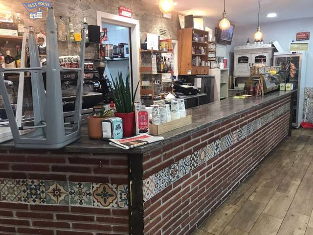 Local comercial en Alquiler en Can Palet II - Santa Eulàlia