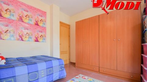 Foto 5 de Casa adosada en venta en Polideportivo, Alhendín