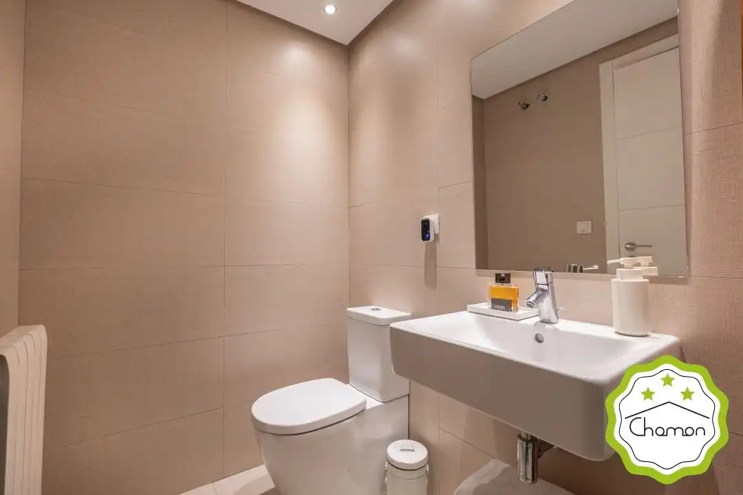 Baño de Casa adosada en venta en Bilbao  con Calefacción, Jardín privado y Terraza