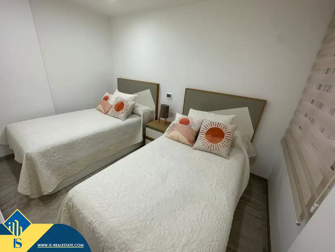 Dormitori de Casa o xalet en venda en Torrevieja amb Aire condicionat, Calefacció i Jardí privat