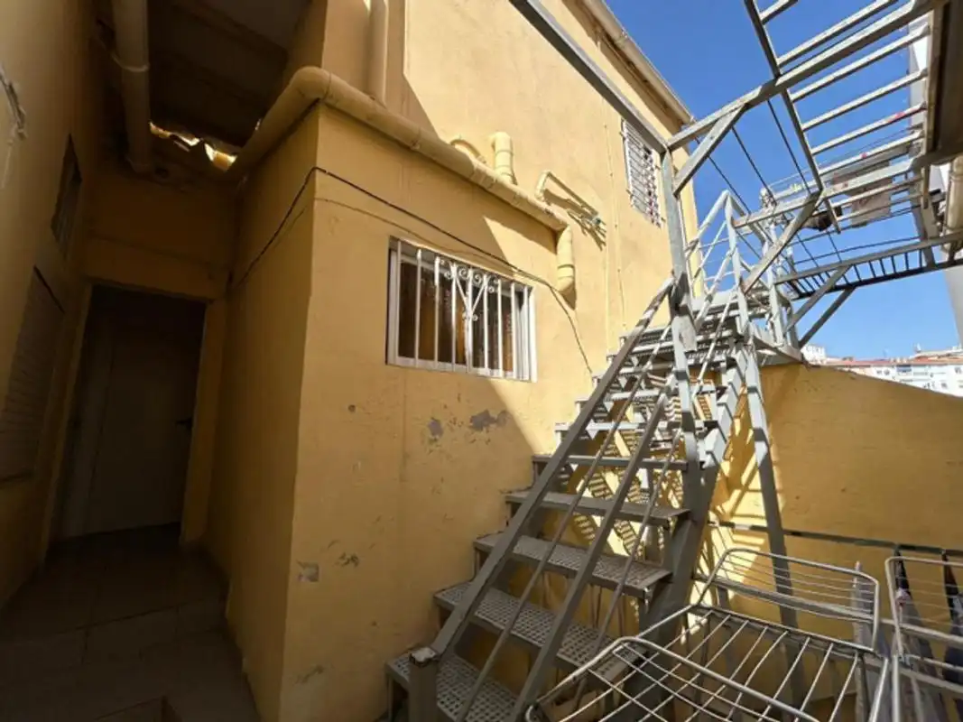 Außenansicht von Gebäude zum Verkauf in Málaga