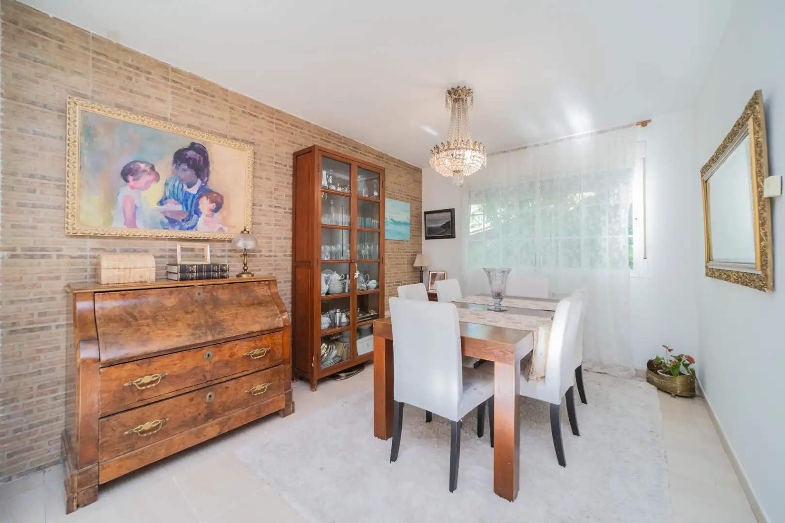 Esszimmer von Haus oder Chalet zum Verkauf in Torrelodones mit Klimaanlage, Heizung und Privatgarten