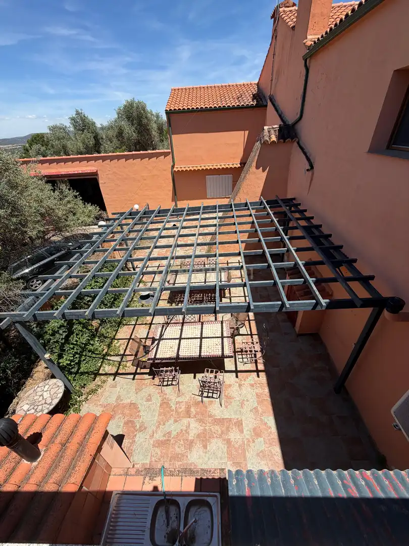 Terrassa de Casa o xalet en venda en Trujillo amb Aire condicionat, Jardí privat i Traster