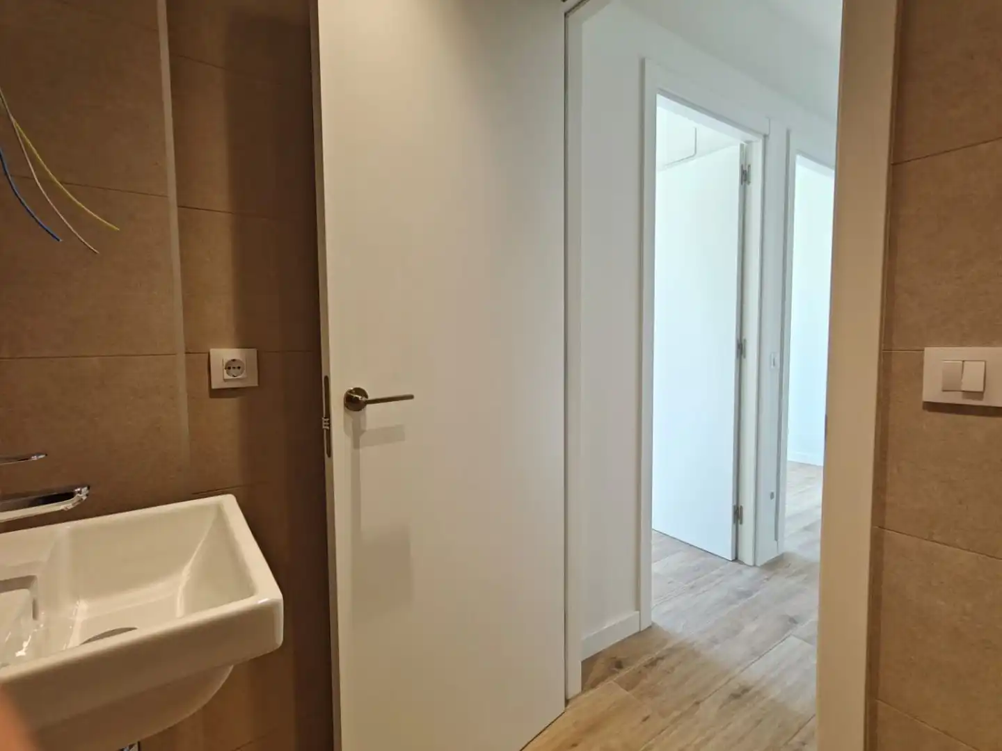 Flat for rent in Girona  with Air Conditioner, Heating and Terrace