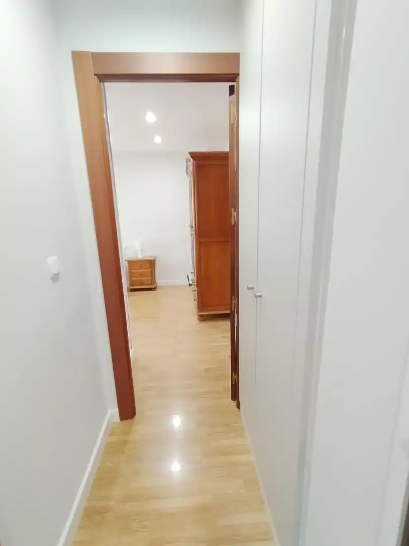 Flat for rent in Granada  with Air Conditioner, Heating and Furnished