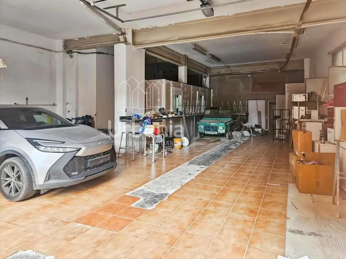 Local comercial en venda a Cerdanyola, imagen 3