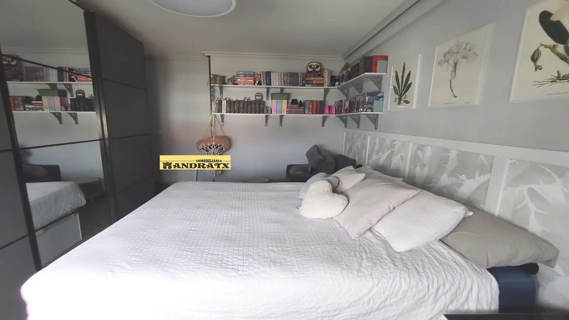 Schlafzimmer von Wohnung zum Verkauf in Narón mit Heizung und Möbliert