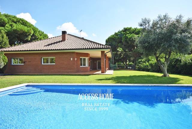 Casa-chalet en Alquiler en Rocaferrera