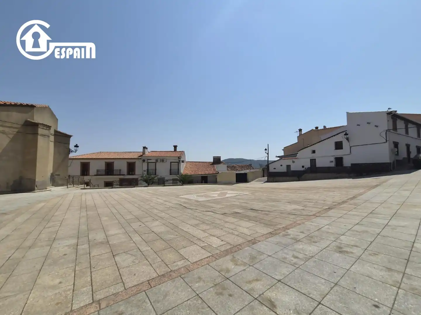 Vista exterior de Finca rústica en venda en Casas de Miravete amb Moblat