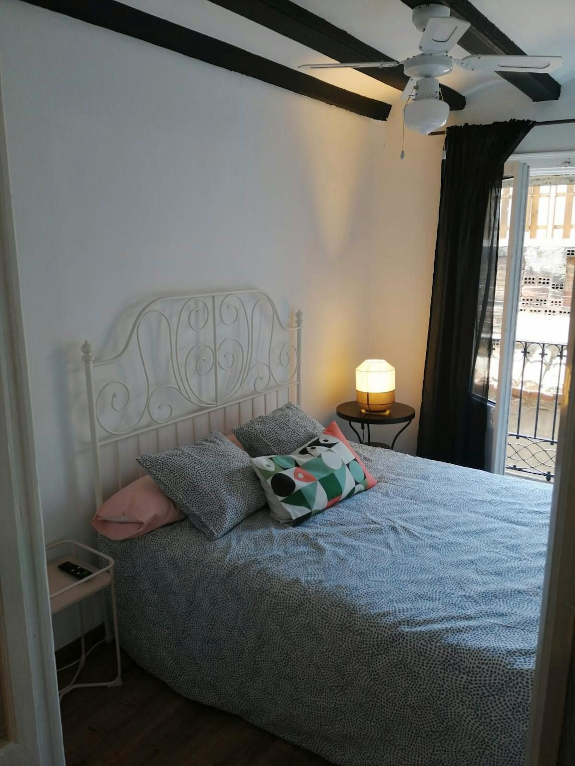 Pis per a compartir a N/A, Barri Gòtic