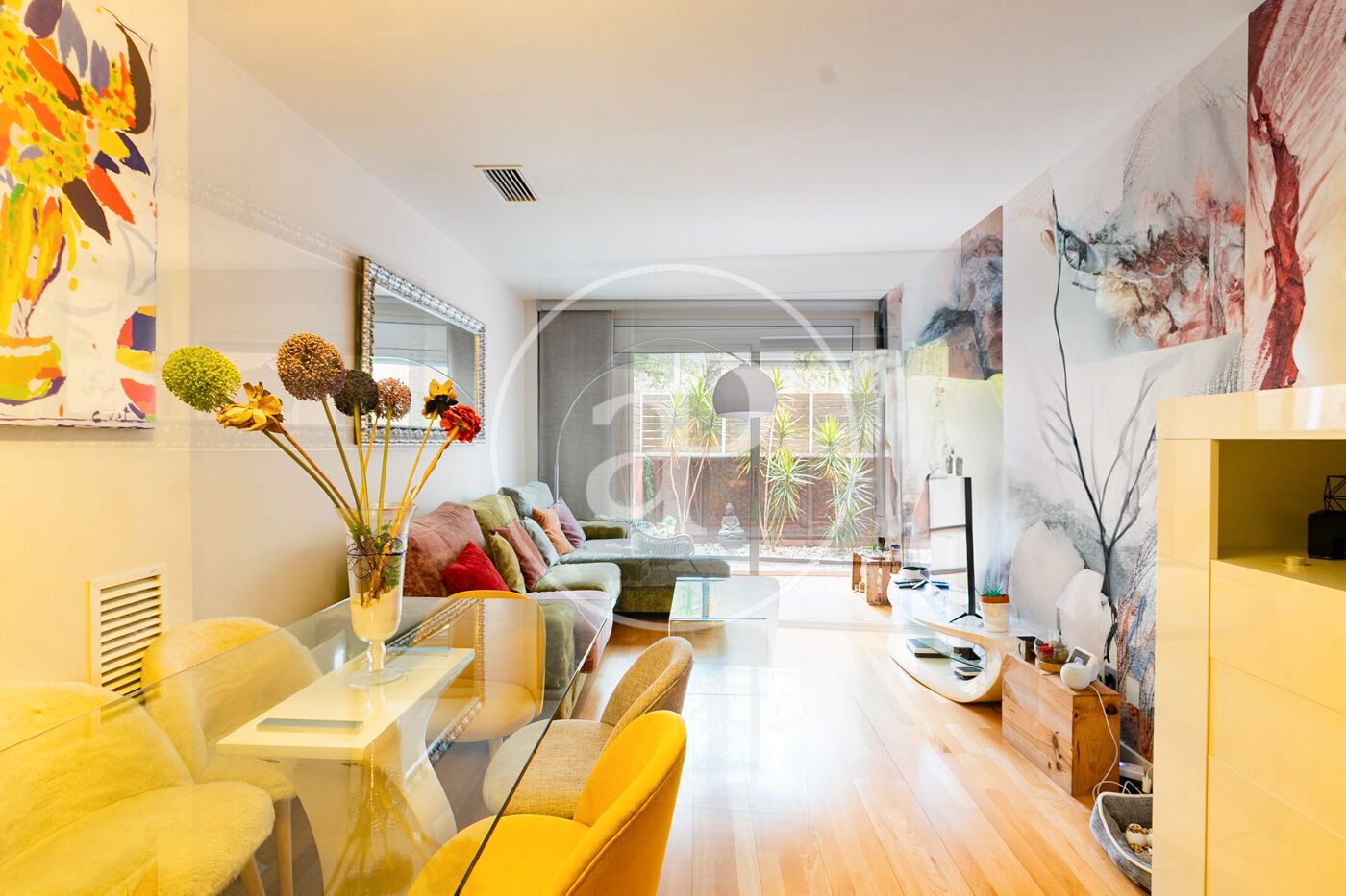 Vista exterior de Piso en venta en  Barcelona Capital con Aire acondicionado, Calefacción y Jardín privado