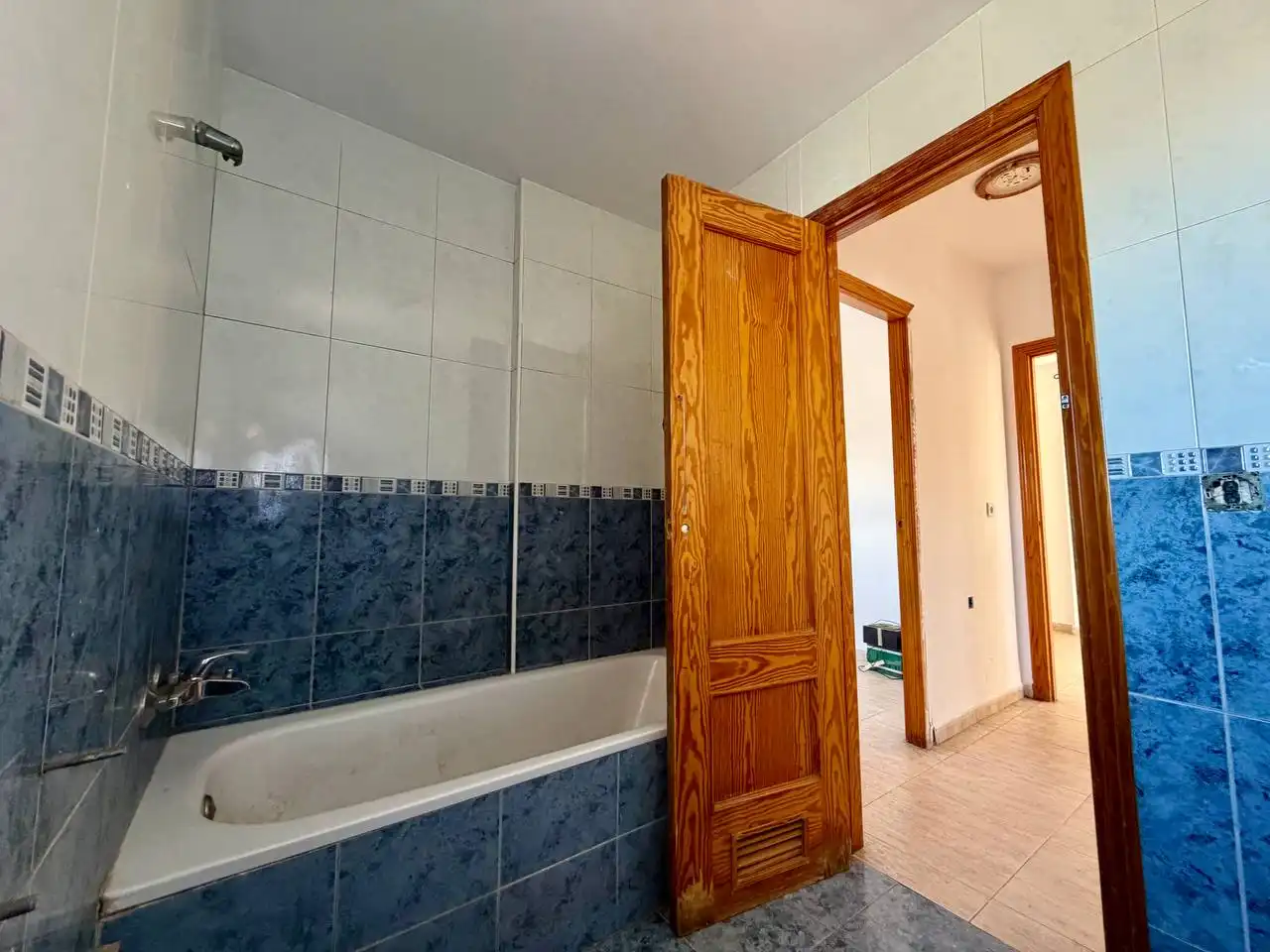 Bany de Pis en venda en El Ejido