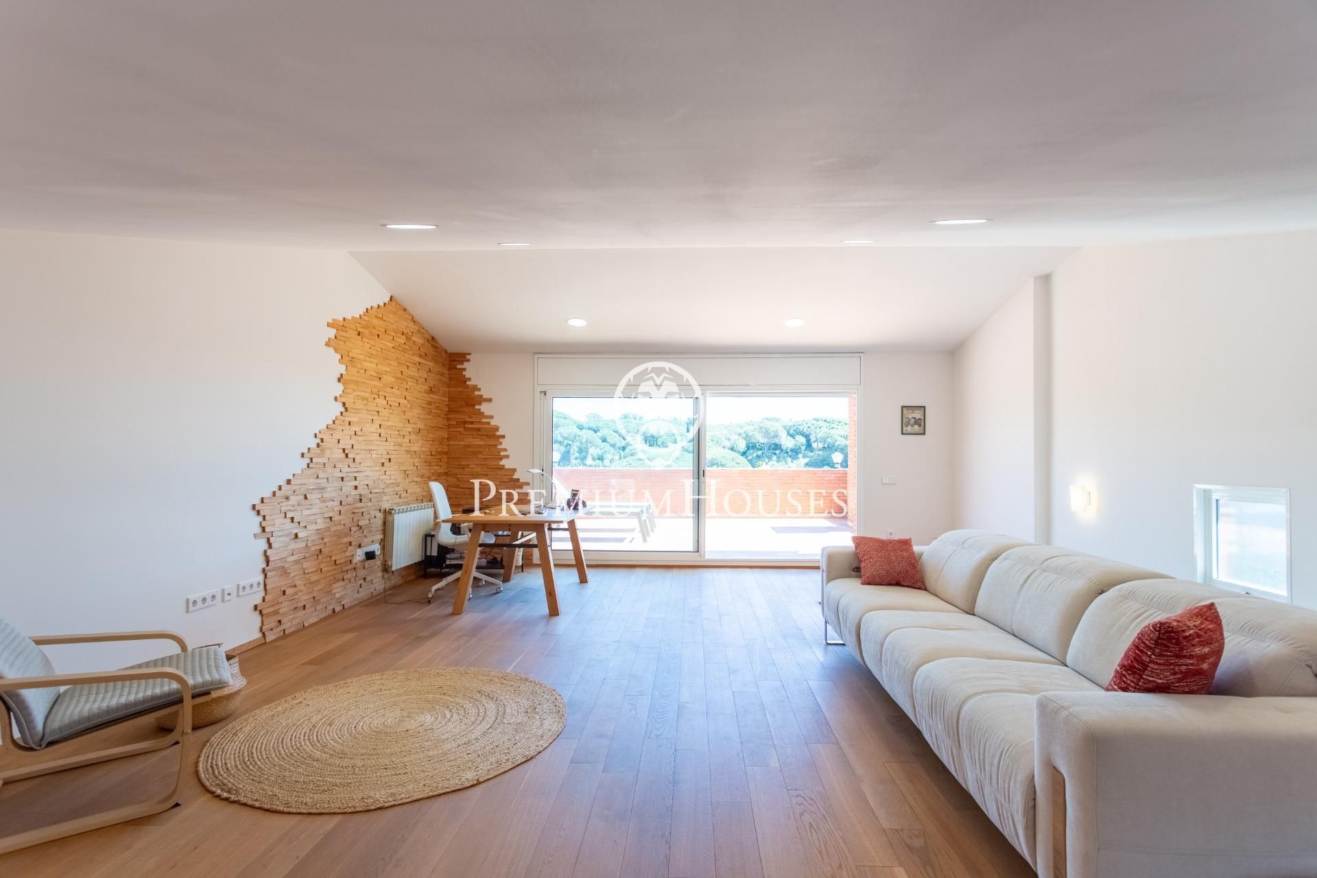 Living room of House or chalet for sale in Sant Andreu de Llavaneres  with Heating, Private garden and Terrace