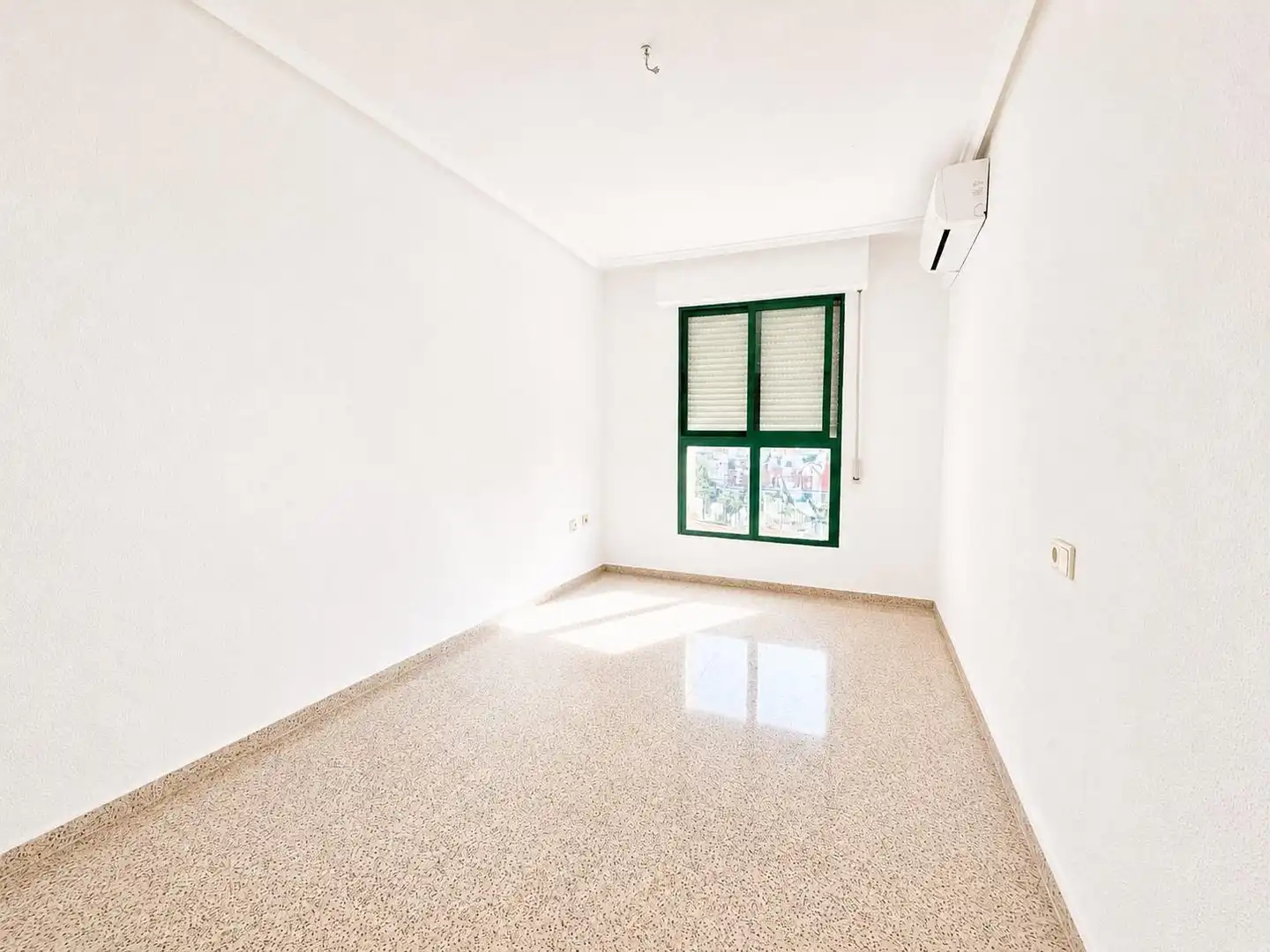 Flat with terrace for sale in Crevillent, imagen 15